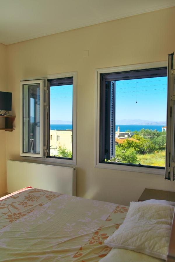 Villa Georgia'S House Aegina Esterno foto