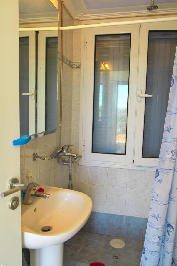 Villa Georgia'S House Aegina Esterno foto