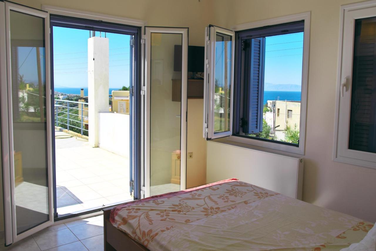 Villa Georgia'S House Aegina Esterno foto